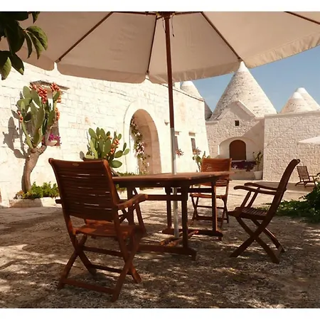 Via Dei Trulli Bed & Breakfast Cisternino